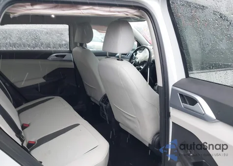 2025 Volkswagen Taos 1.5T Se from USA, damaged, VIN 3VVVC7B23SM033497